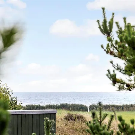 2555-romo-a-m-listsvej-6 *